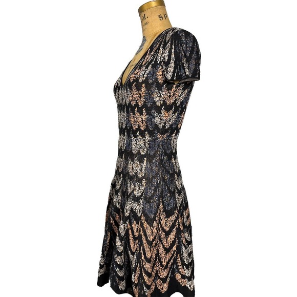 BCBGMaxAzria Midi Dress Short Sleeve Silk Blend - Picture 7 of 12